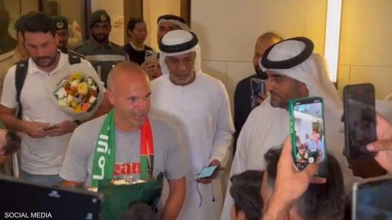 المخضرم إنييستا يخوض تجربة جديدة في الدوري الإماراتي